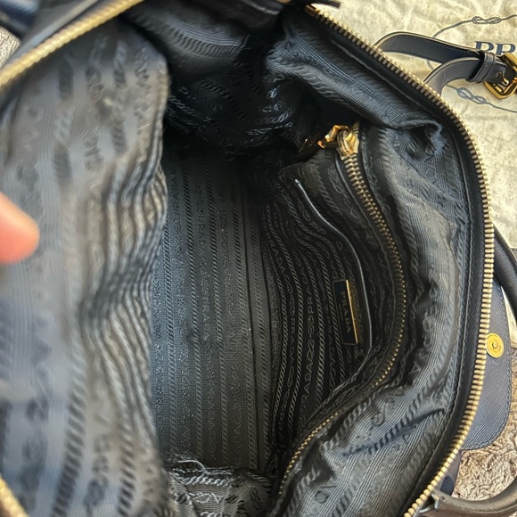 Prada Tessuto Nylon Bag Tote with straps in dark blue - Picture 6 of 7